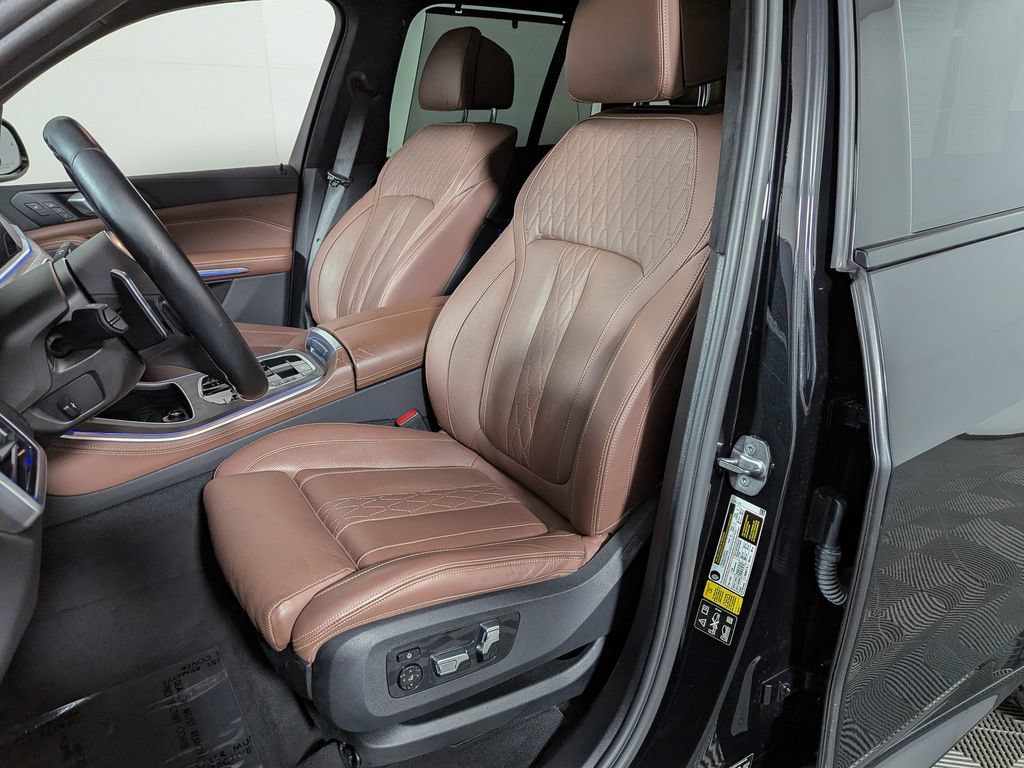 Used 2023 BMW X5 xDrive40i w/ Executive Package AWD/4WD image 20