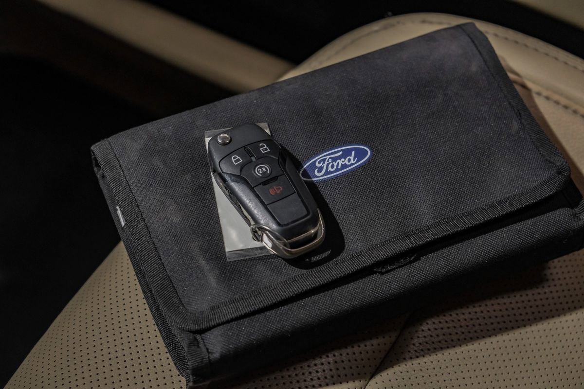 Used 2017 Ford F250 Lariat w/ Chrome Package image 65