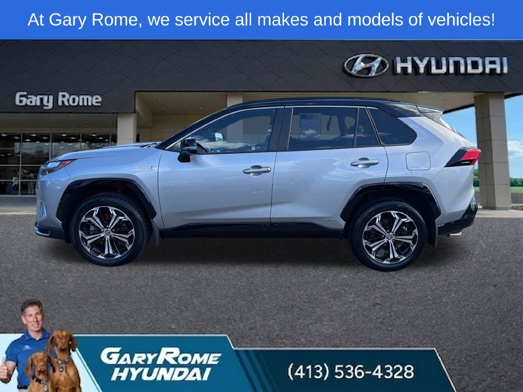 Used 2023 Toyota RAV4 XSE w/ Premium Package AWD/4WD image 2
