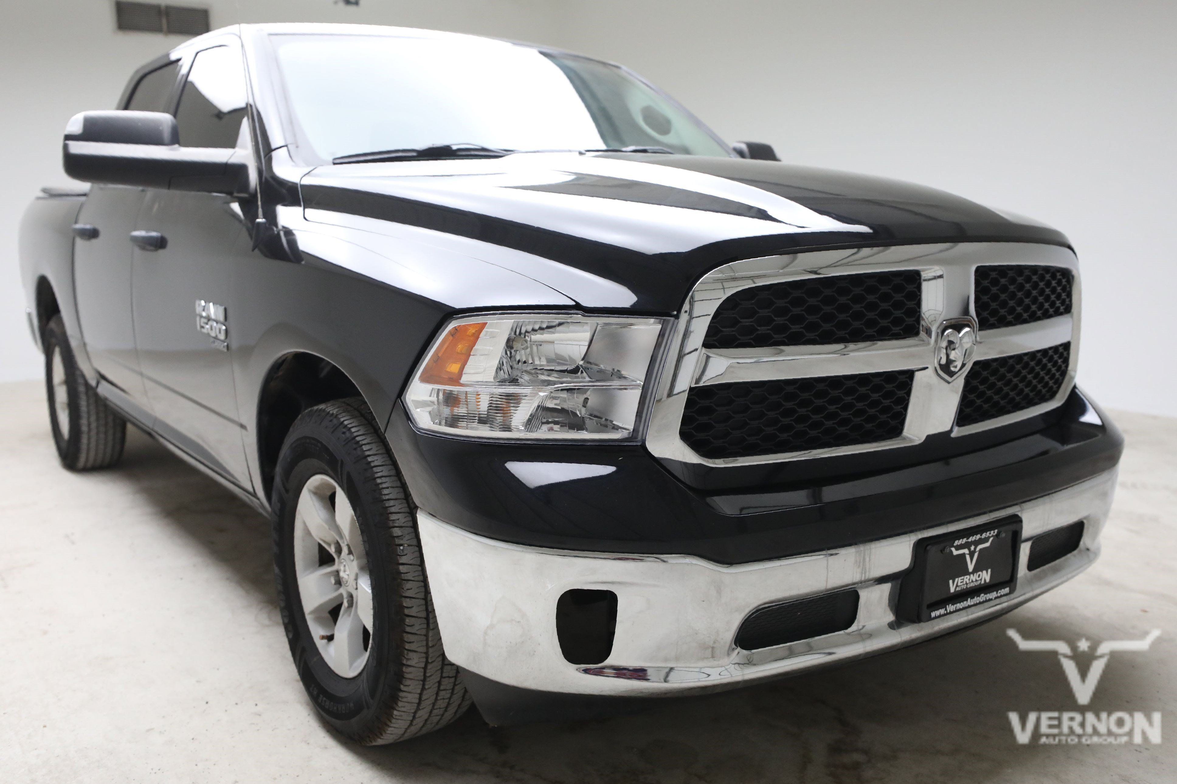 Used 2022 RAM 1500 Classic SLT w/ Trailer & Traction Group RWD image 7