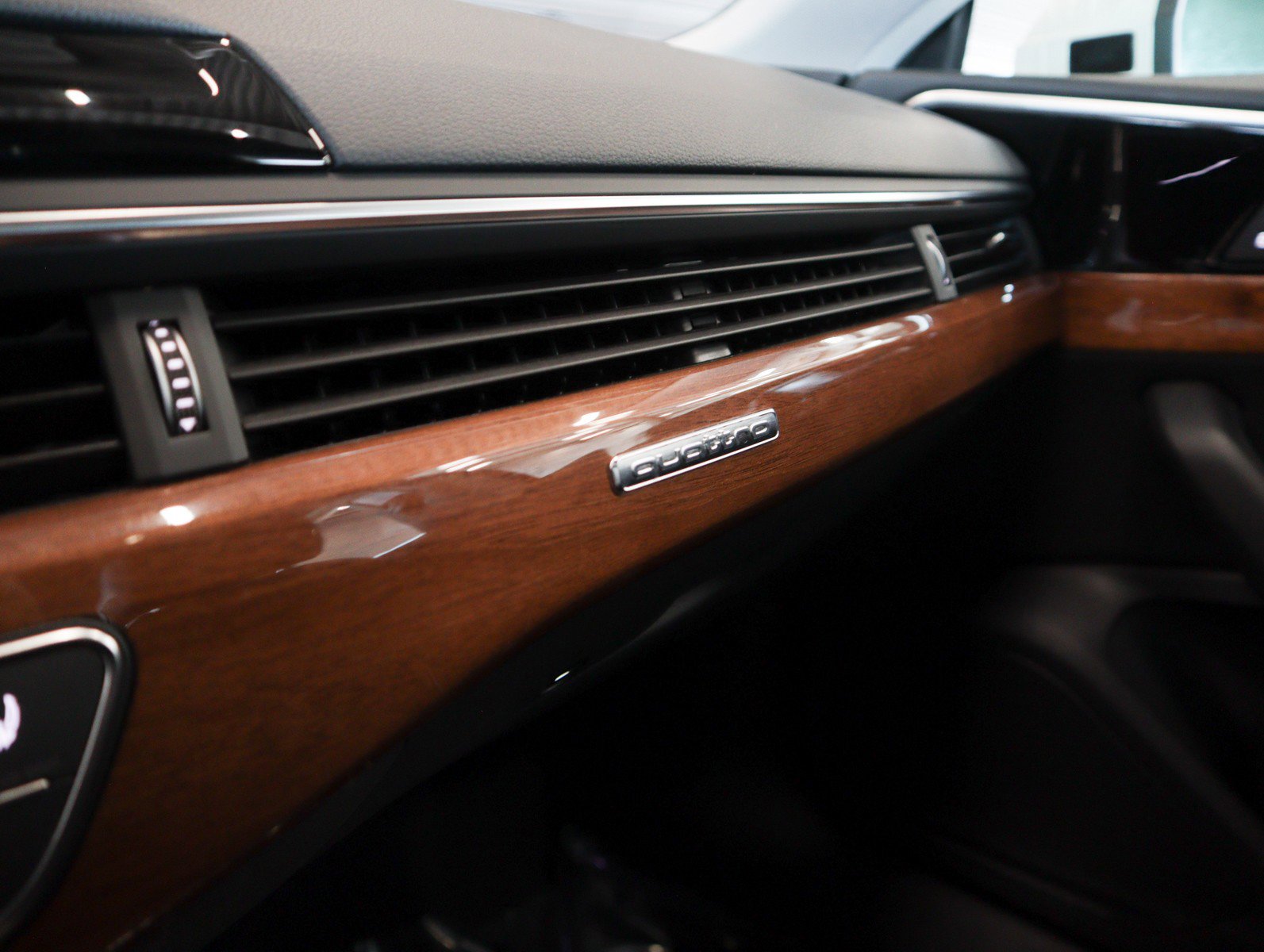 Used 2023 Audi A5 2.0T Premium w/ Convenience Package image 26