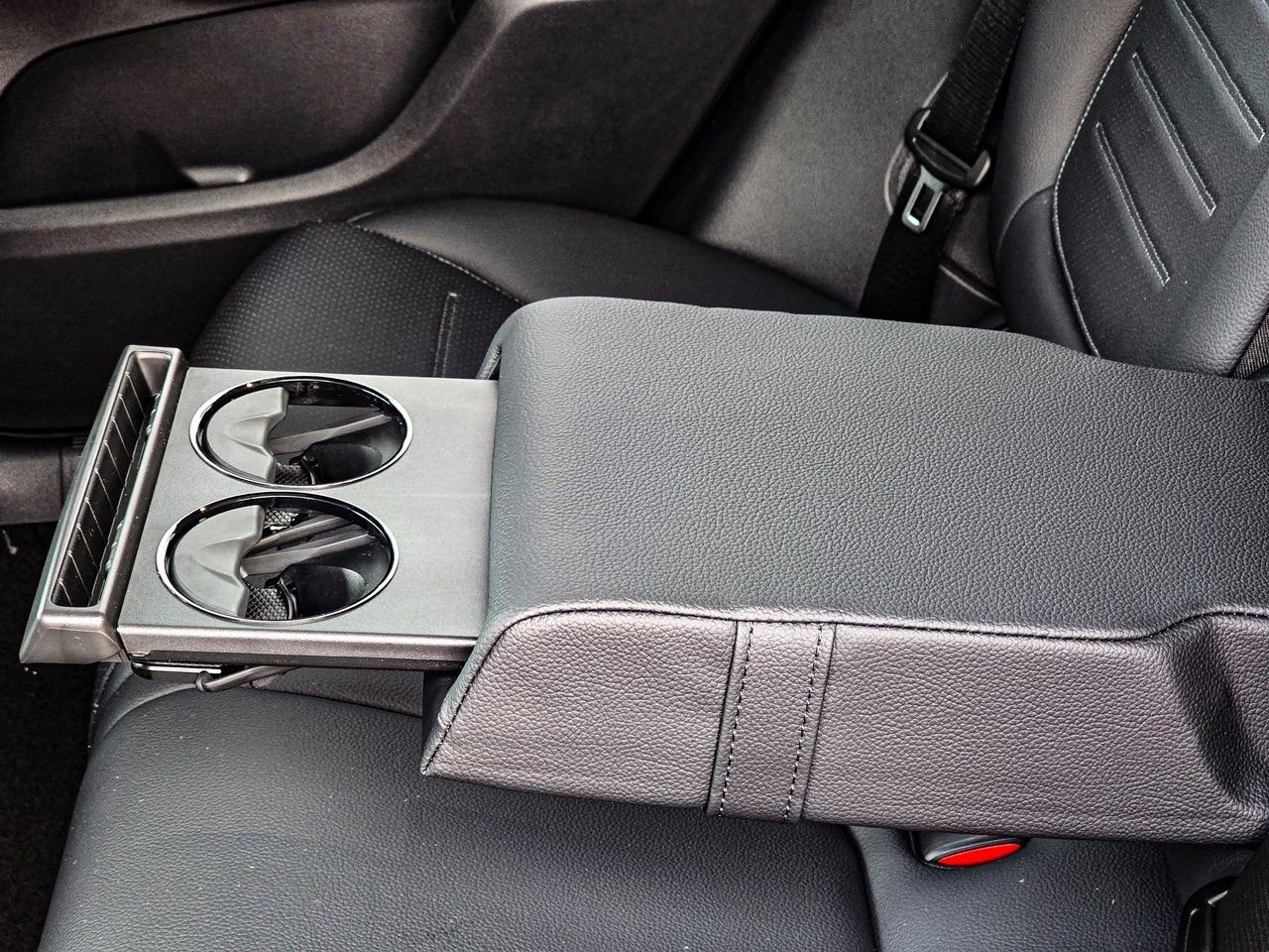 New 2026 Mercedes-Benz GLC 300 4MATIC image 34