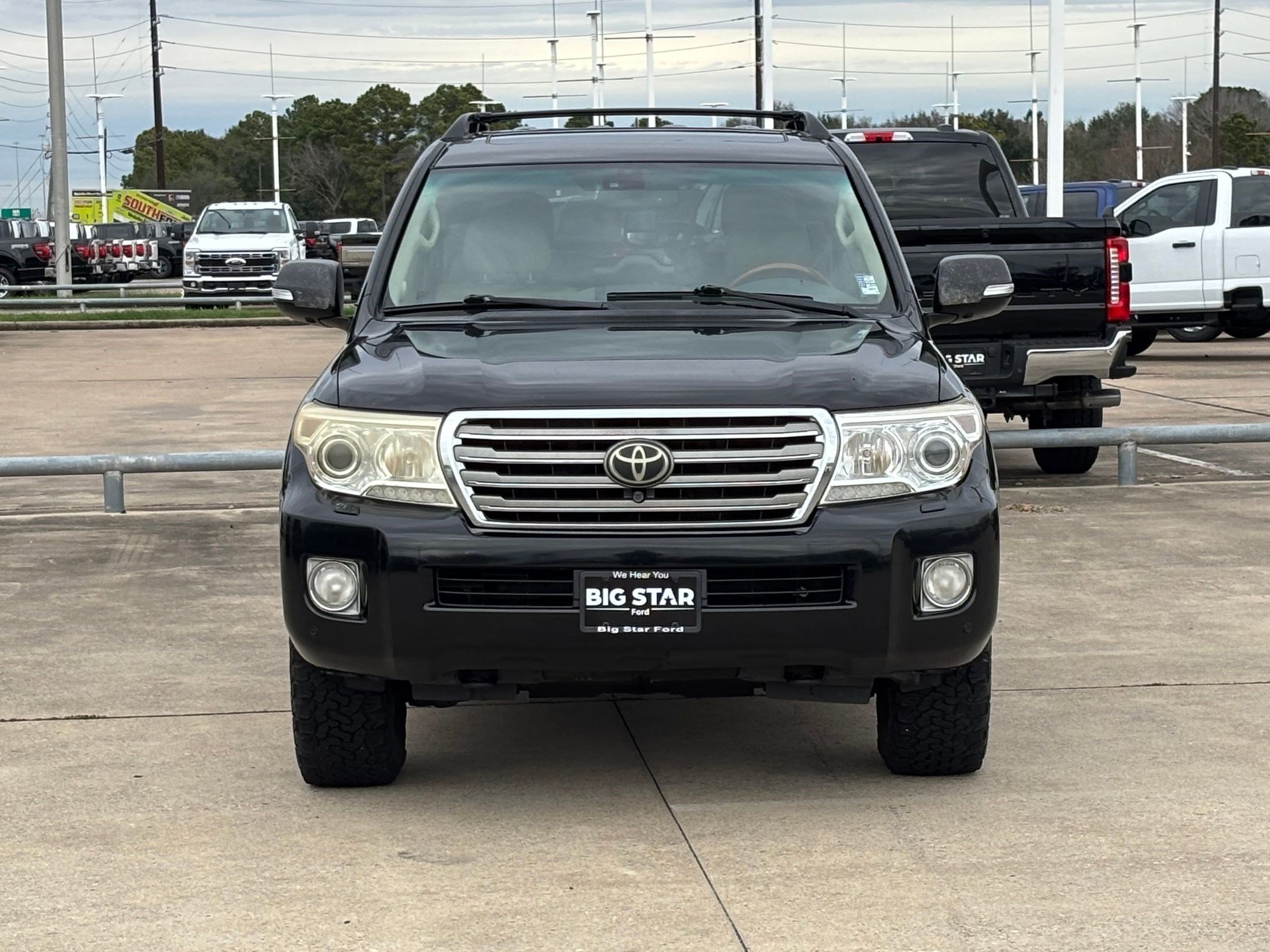Used 2013 Toyota Land Cruiser image 9