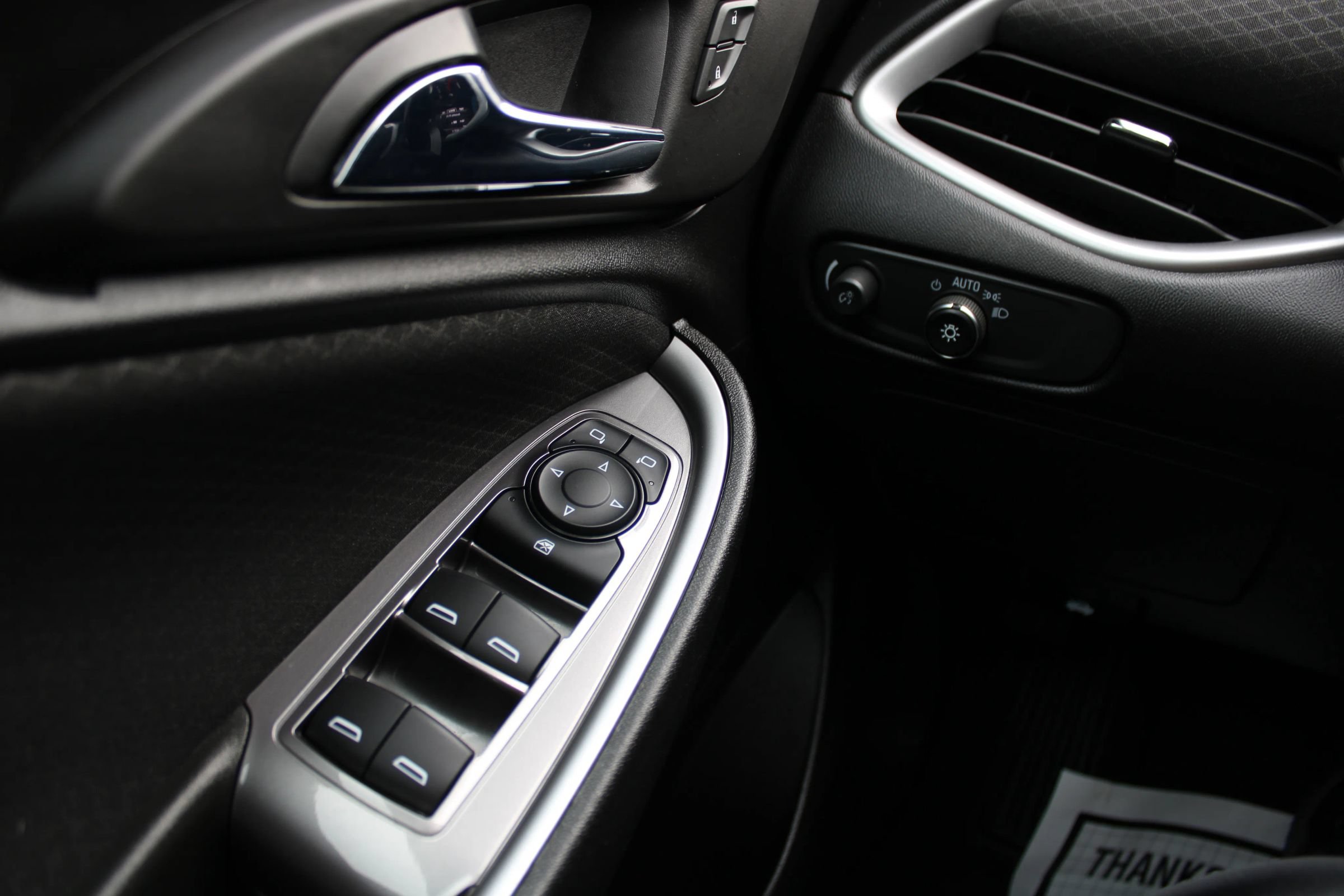 Used 2021 Chevrolet Malibu RS FWD image 18
