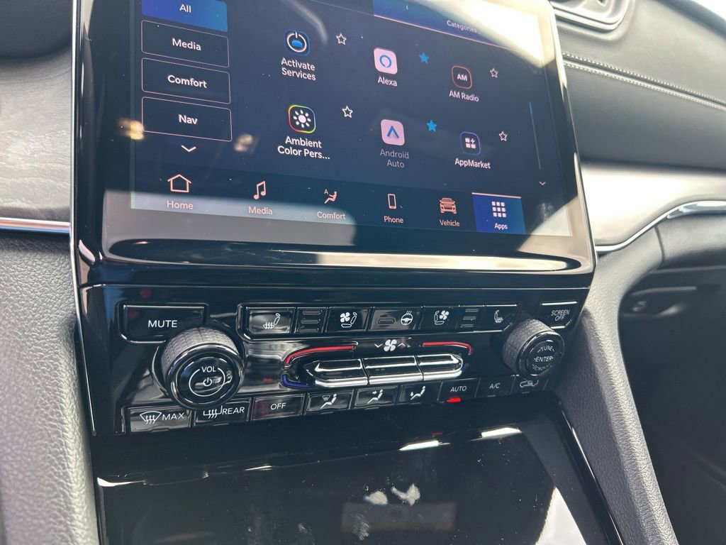 New 2025 Jeep Grand Cherokee Overland w/ Adv Protech Group III image 42