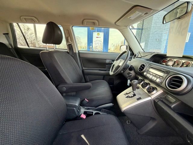 Used 2009 Scion xB image 19