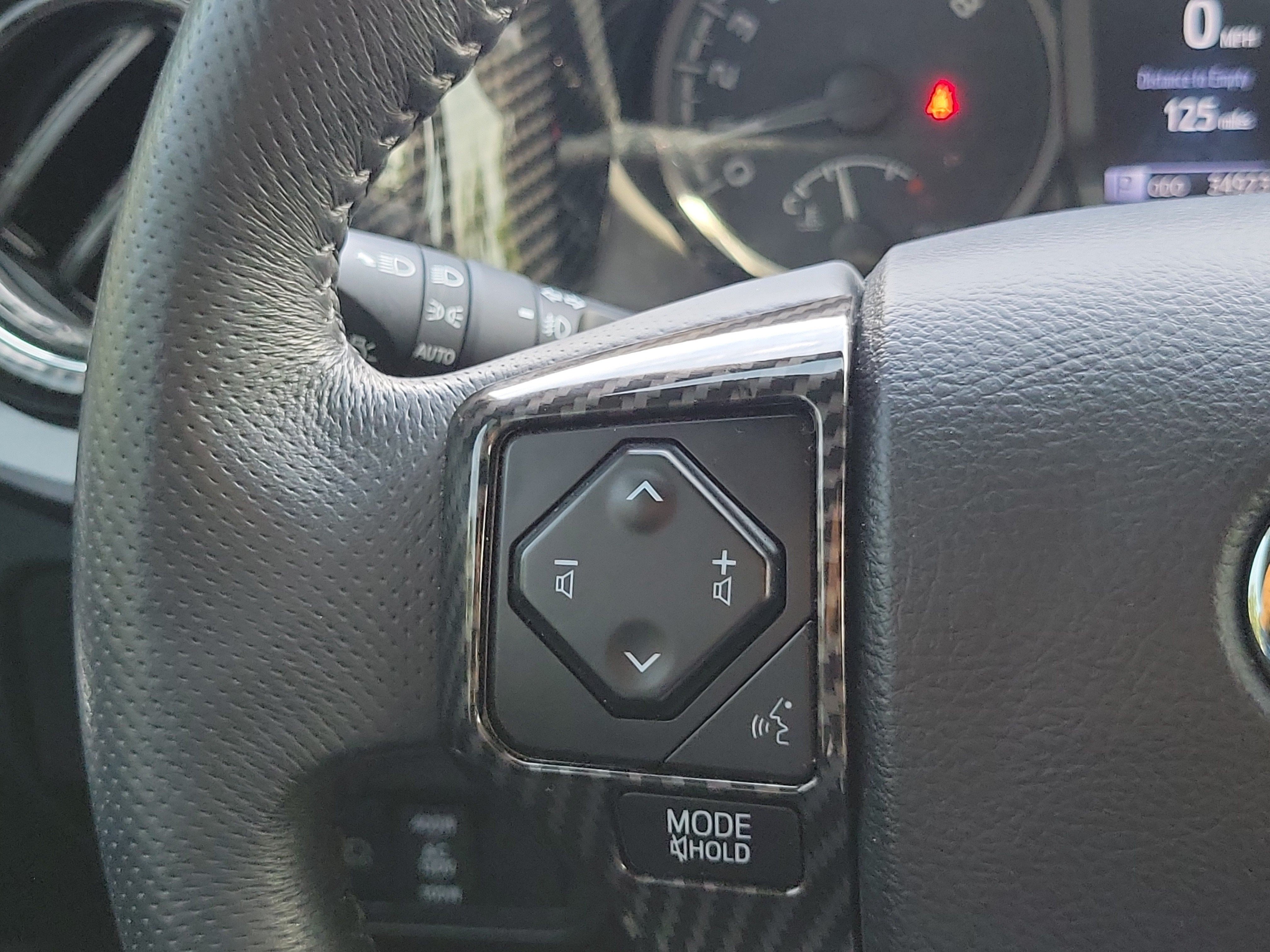 Used 2023 Toyota Tacoma TRD Off-Road w/ Technology Package AWD/4WD image 25