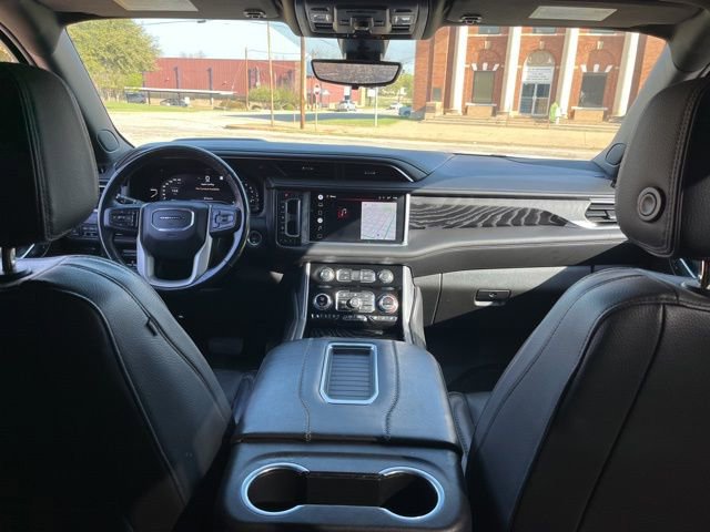 Used 2022 GMC Yukon Denali w/ Denali Premium Package image 42
