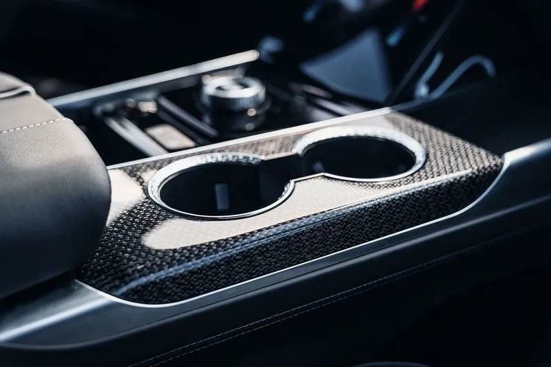 Used 2025 Cadillac Escalade ESV V AWD/4WD image 23