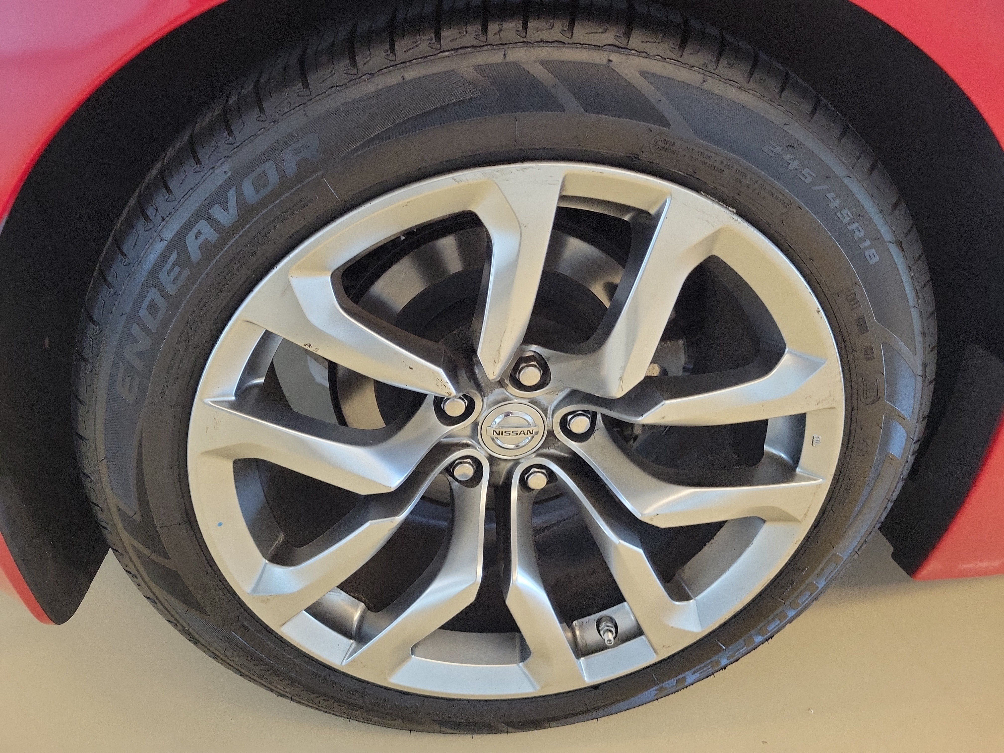 Used 2010 Nissan 370Z Touring RWD image 9