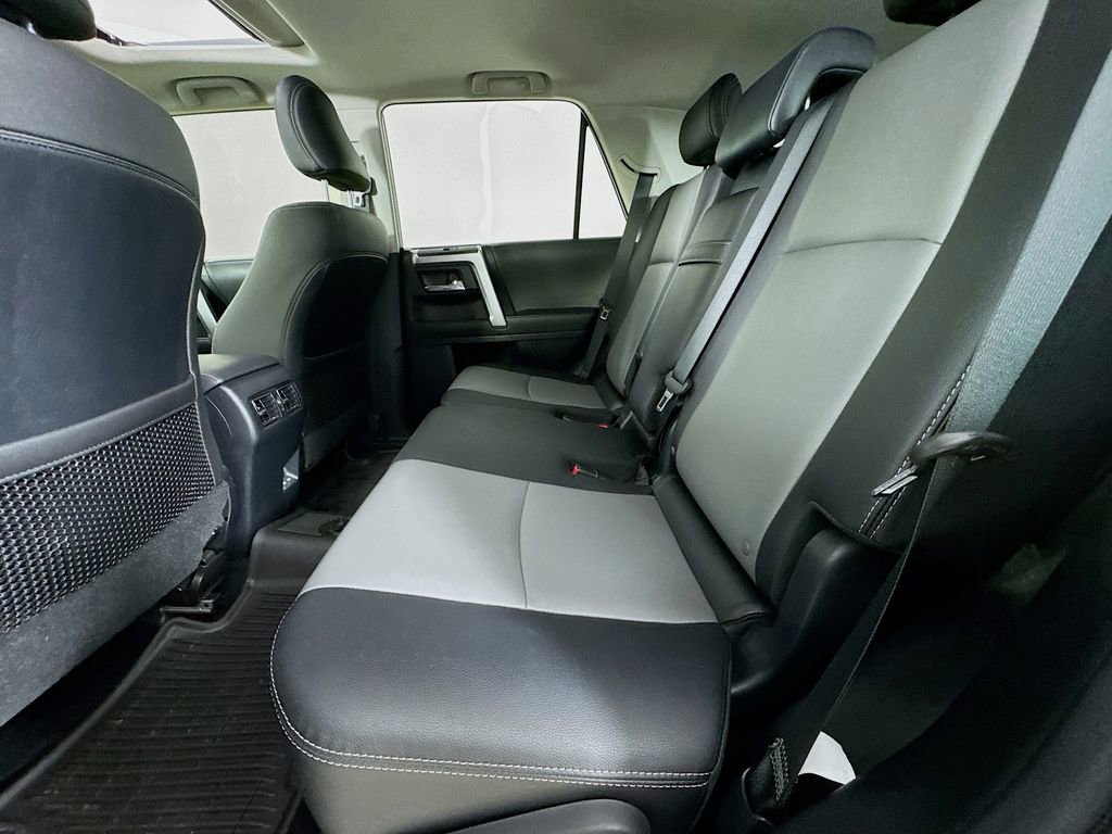 Used 2023 Toyota 4Runner SR5 Premium w/ Moonroof Package image 31