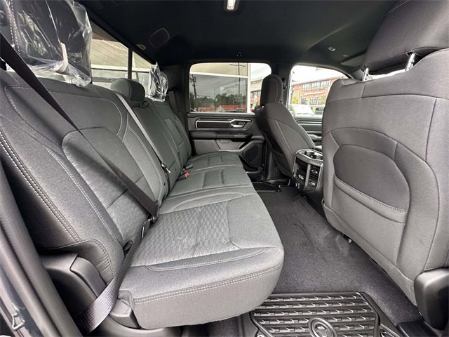 New 2026 RAM 1500 4x4 Crew Cab image 28