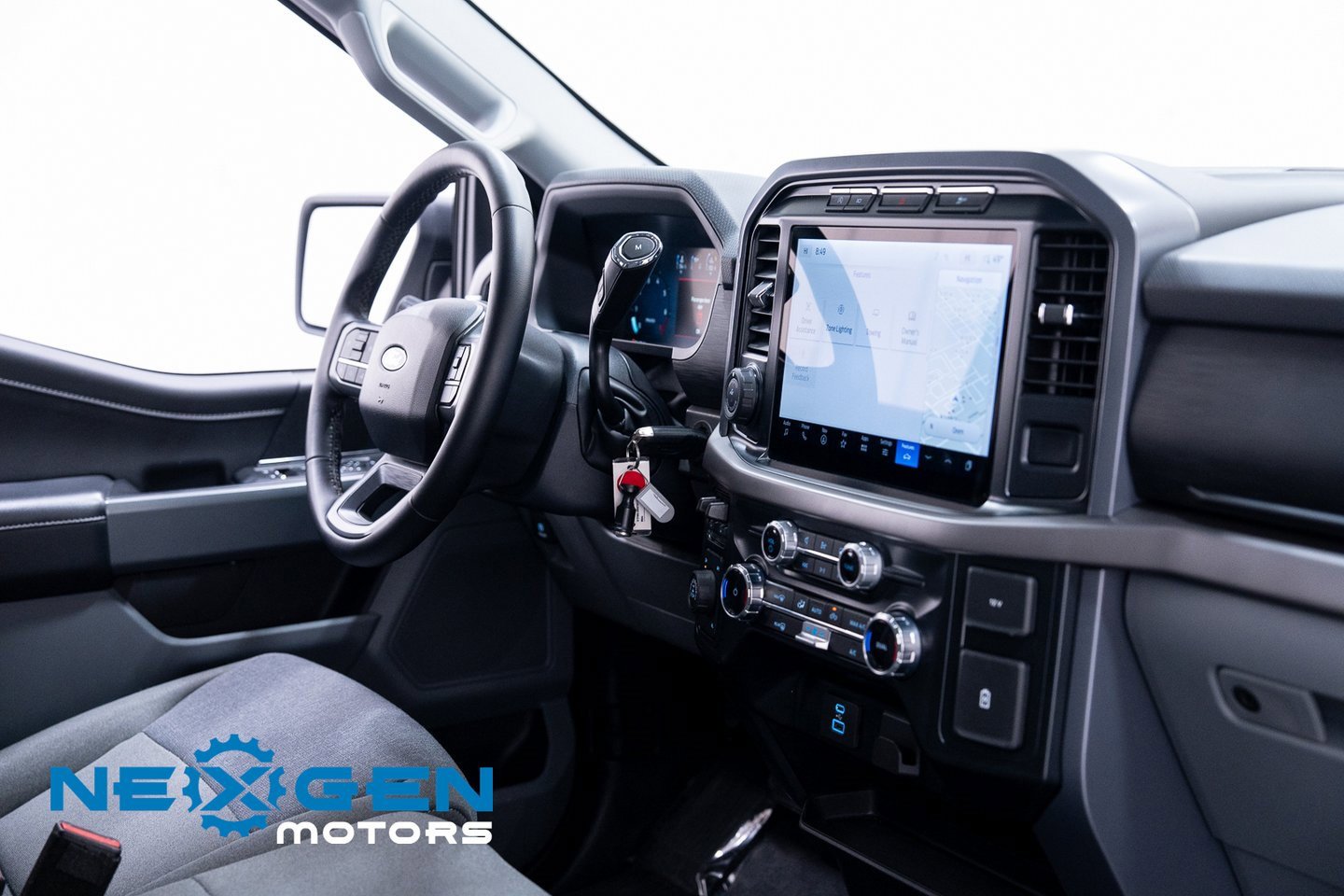 Used 2024 Ford F150 XLT w/ Tow/Haul Package image 44
