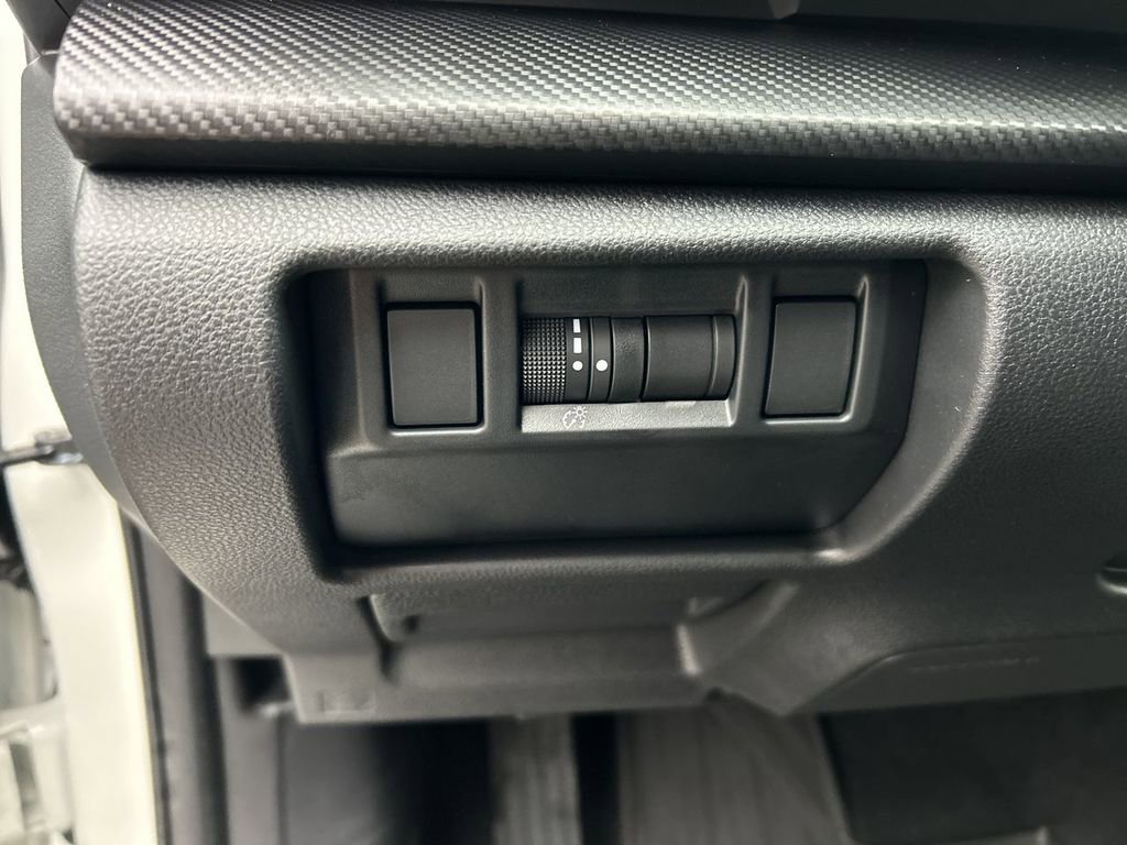 Certified 2025 Subaru Crosstrek 2.0i Premium image 17