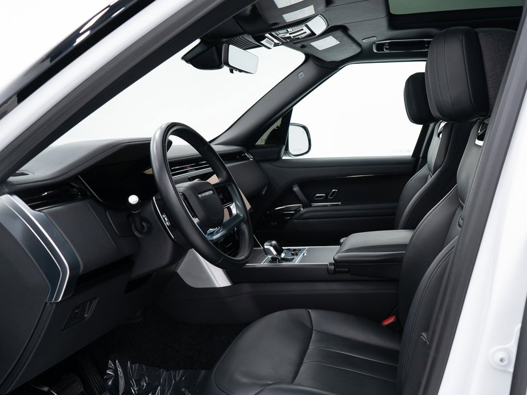 Used 2023 Land Rover Range Rover SV image 15