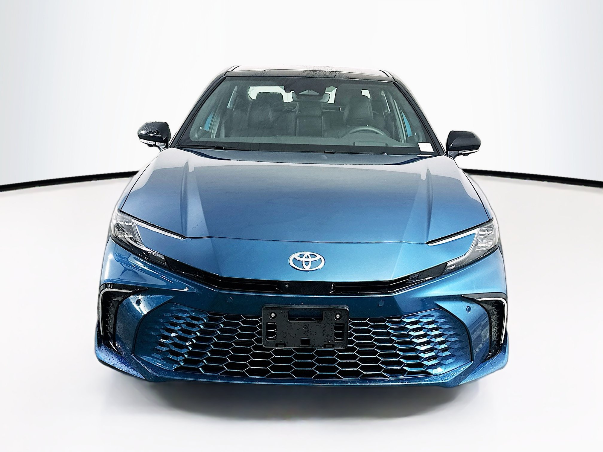 Used 2026 Toyota Camry XSE w/ Premium Plus Package FWD image 2