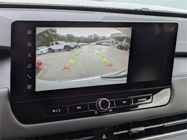 New 2025 Mitsubishi Outlander ES image 30