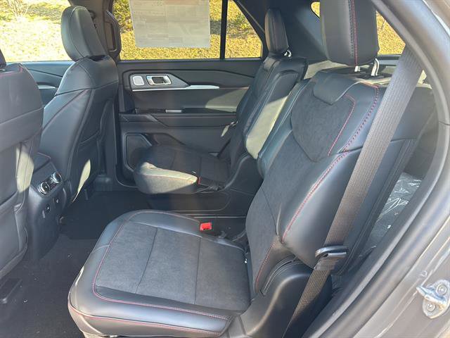 New 2026 Ford Explorer ST w/ Sun And Sound Package image 15