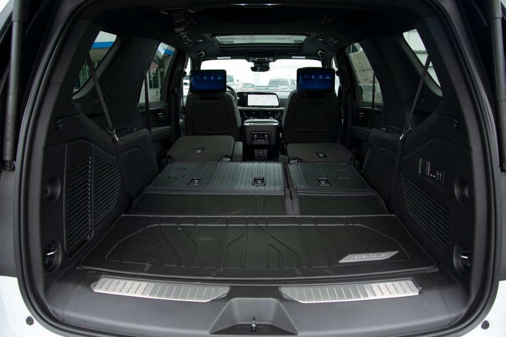 New 2026 Chevrolet Tahoe High Country AWD/4WD image 22