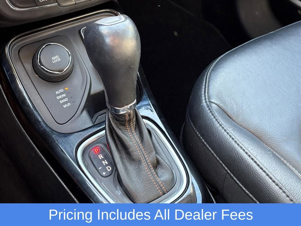 Used 2018 Jeep Compass Limited w/ Navigation Group AWD/4WD image 23