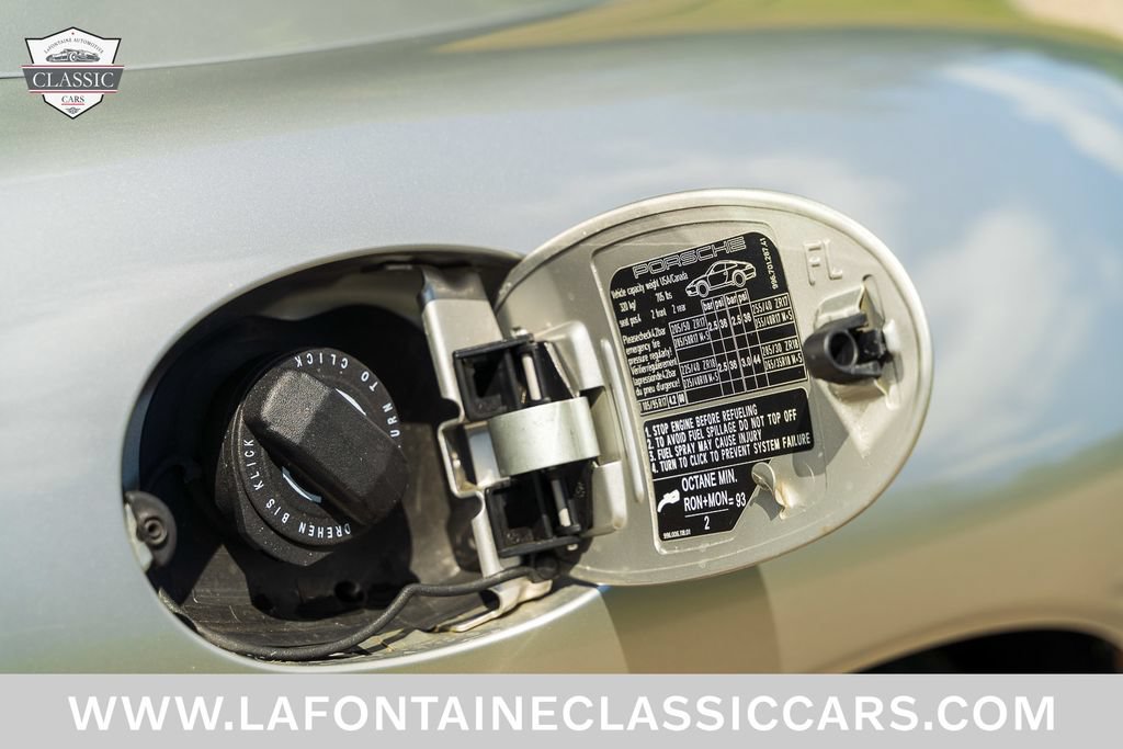 Used 2002 Porsche 911 Carrera RWD image 50