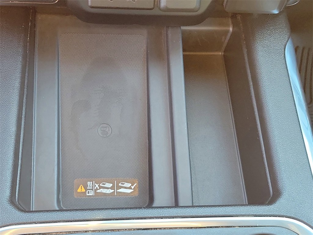 Used 2020 Chevrolet Silverado 3500 LTZ w/ LTZ Premium Package image 32