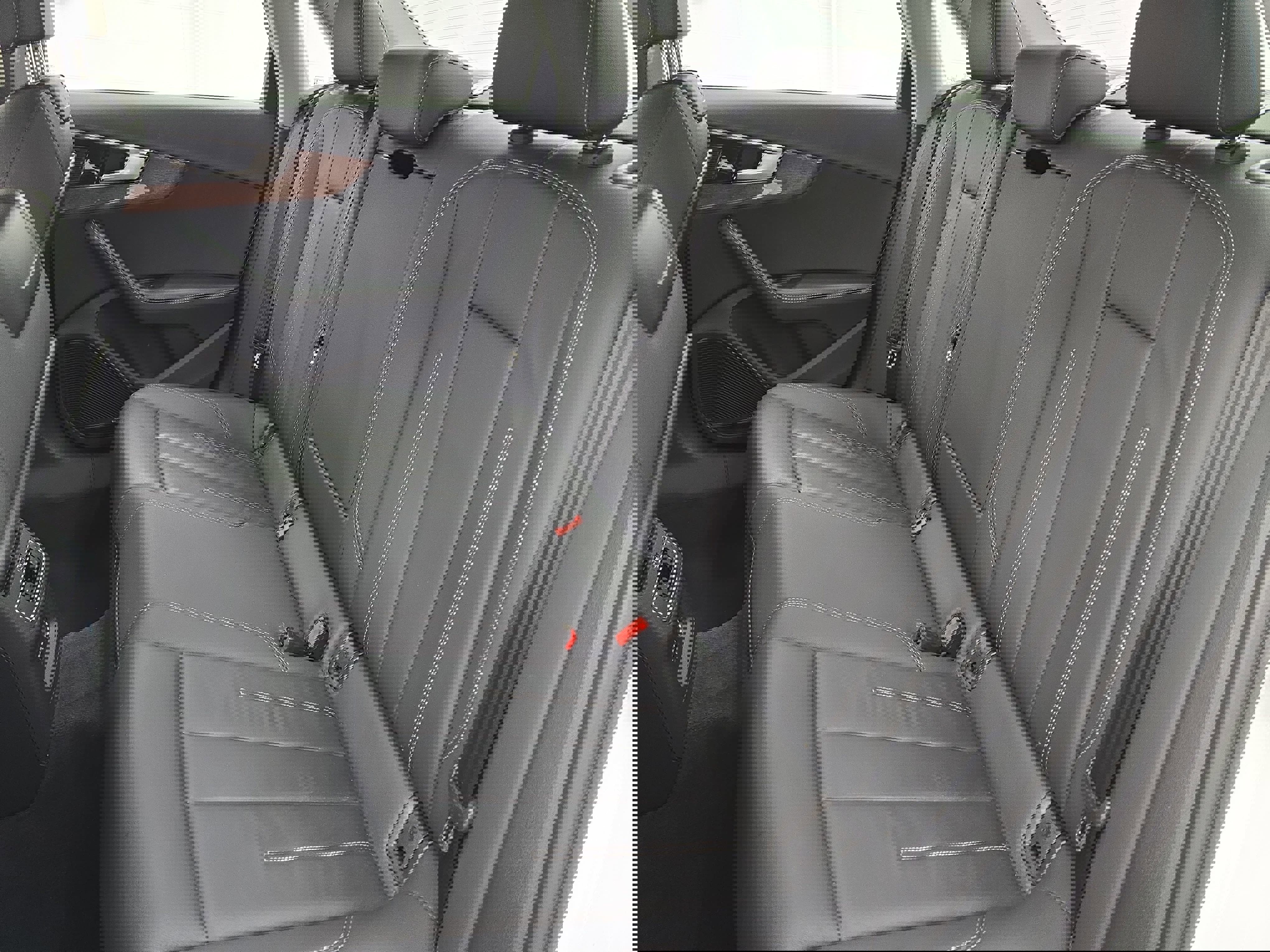 Used 2022 Audi A4 2.0T Premium Plus w/ Premium Plus Package image 13