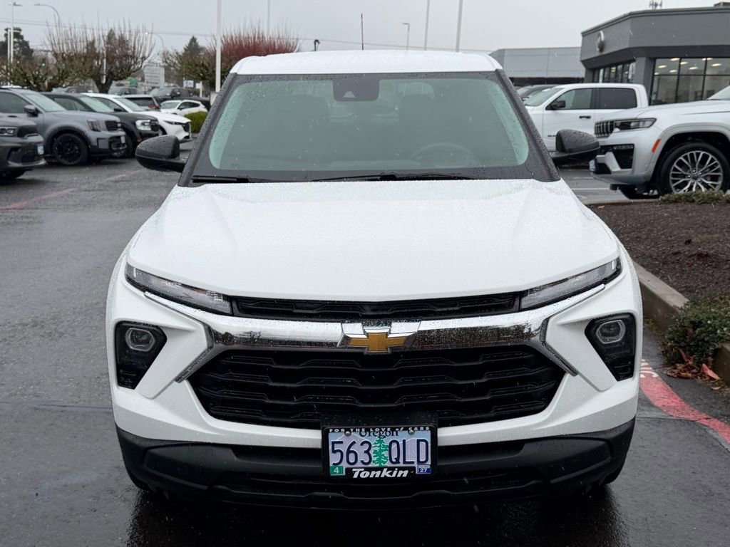 Used 2025 Chevrolet TrailBlazer LS w/ LS Convenience Package image 3