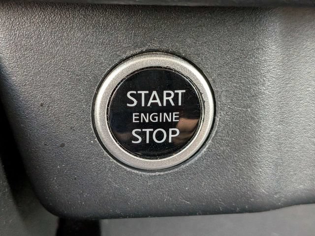 Used 2021 Nissan Rogue SV FWD image 27