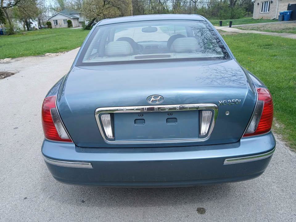 Used 2004 Hyundai XG350 FWD image 7