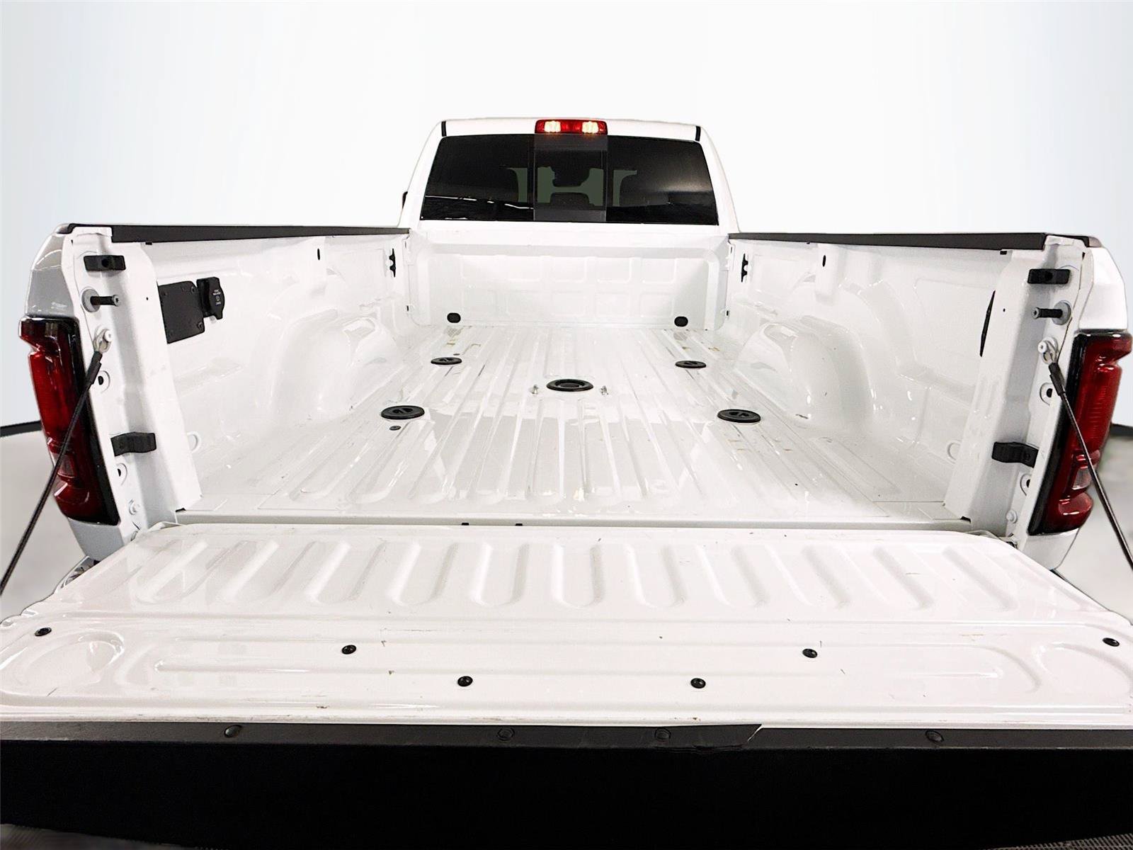 Used 2026 RAM 3500 Tradesman AWD/4WD image 17