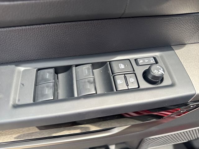 New 2026 Toyota Tundra Limited AWD/4WD image 17