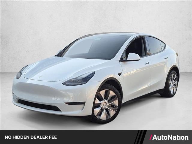 Used 2024 Tesla Model Y Long Range AWD/4WD image 1