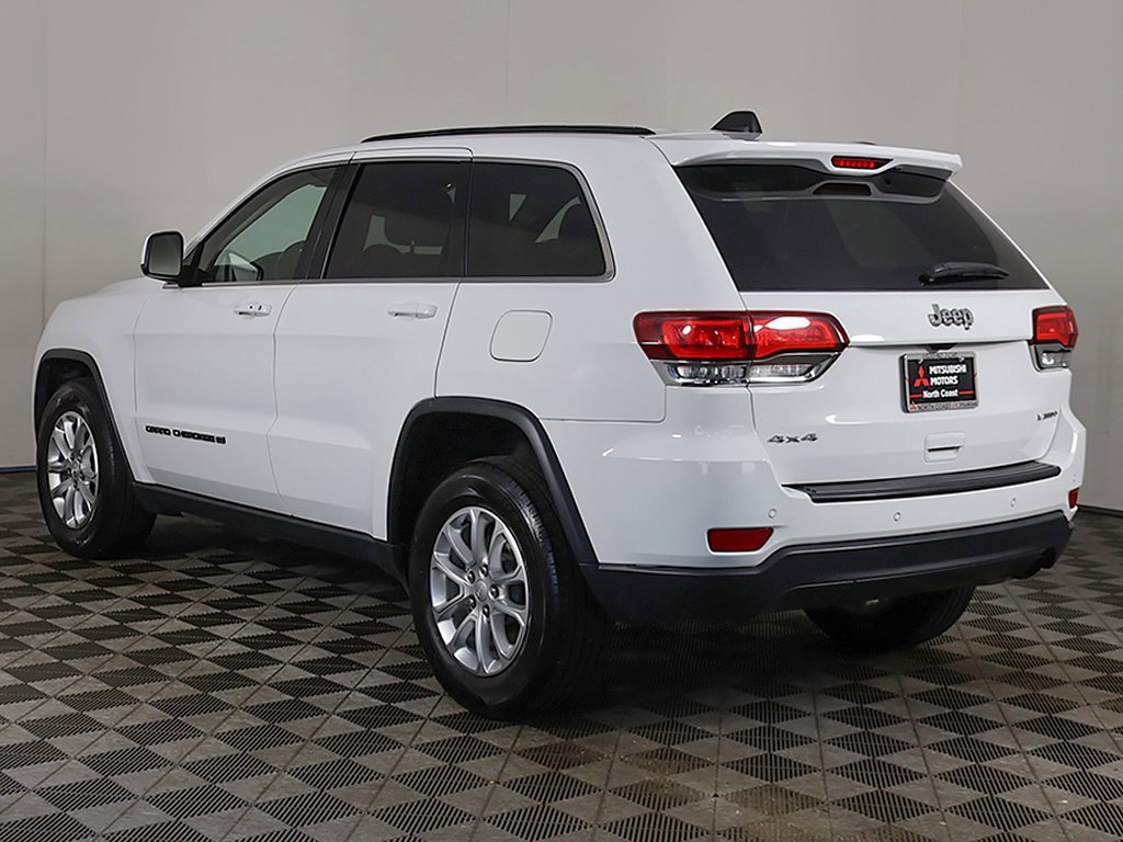 Used 2022 Jeep Grand Cherokee Laredo E image 7