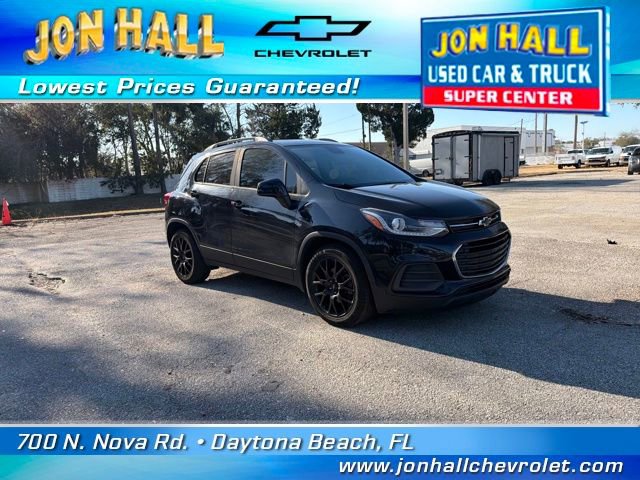 Used 2021 Chevrolet Trax LT w/ Sport Edition image 13