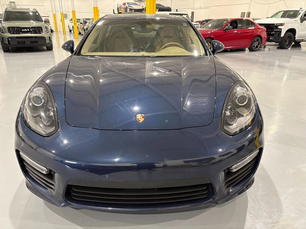 Used 2015 Porsche Panamera GTS w/ Premium Package Plus image 2