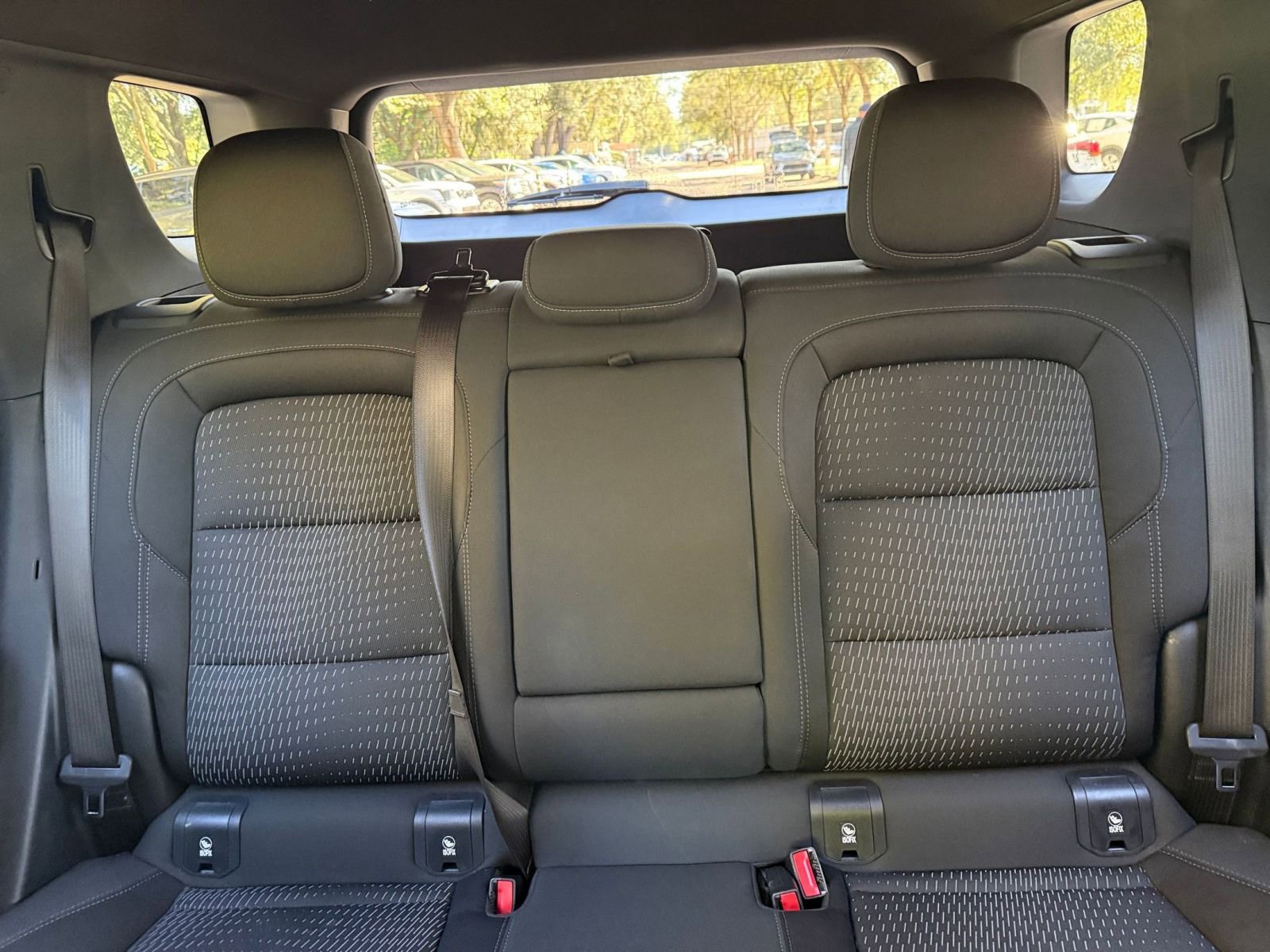 Used 2025 Chevrolet Equinox LT image 32