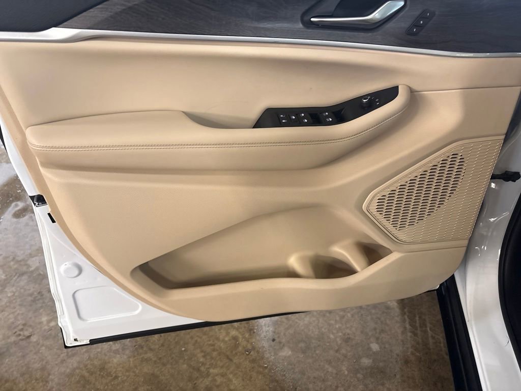 Certified 2023 Jeep Grand Cherokee L Limited image 15