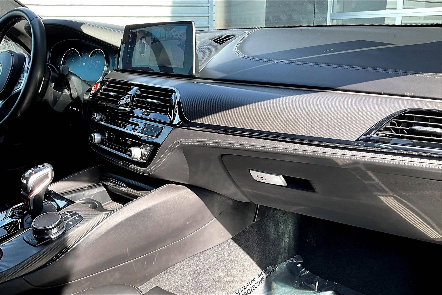 Used 2018 BMW M5 w/ Executive Package image 16