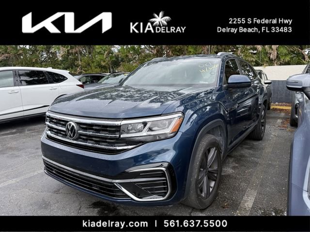 Used 2021 Volkswagen Atlas Cross Sport SE w/ Panoramic Sunroof Package FWD image 4