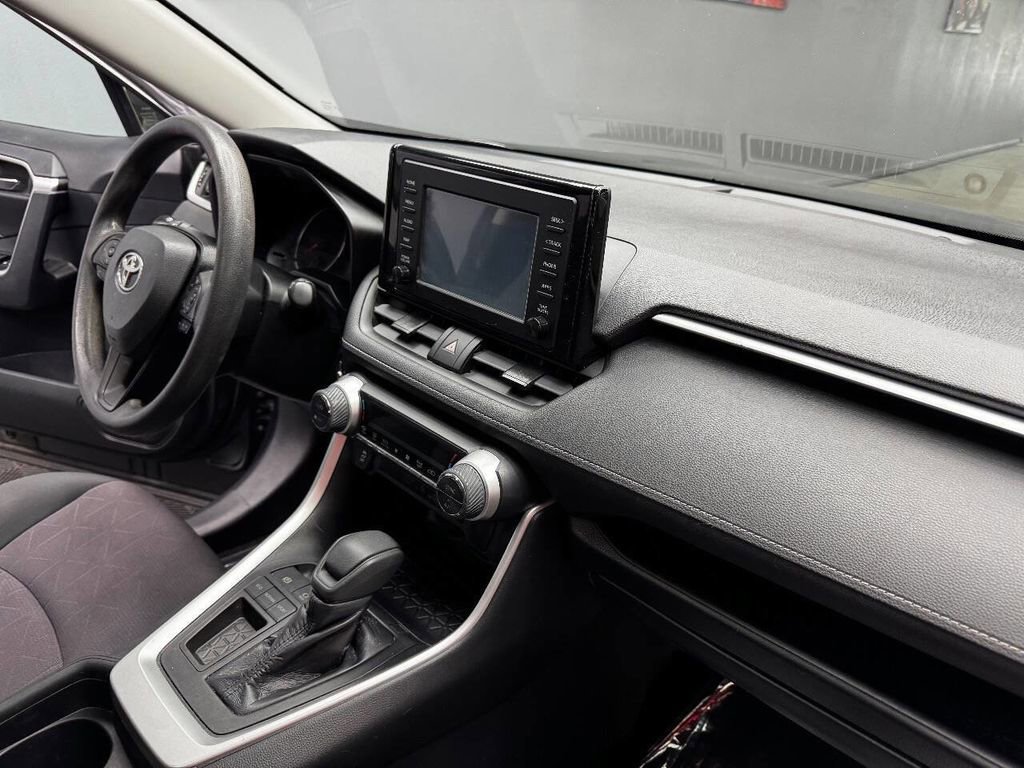 Used 2019 Toyota RAV4 XLE image 55