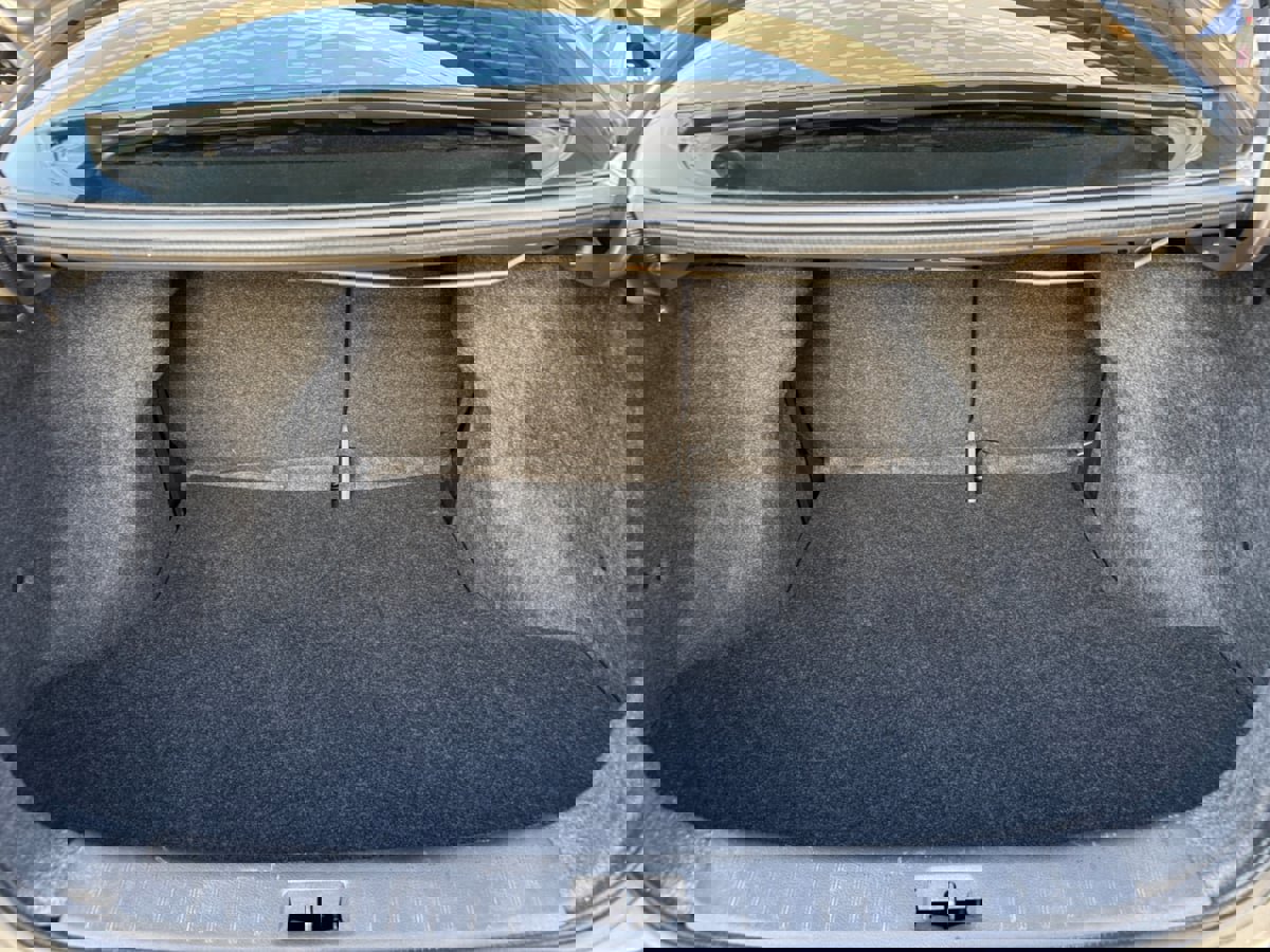 Used 2018 Nissan Sentra SV image 21