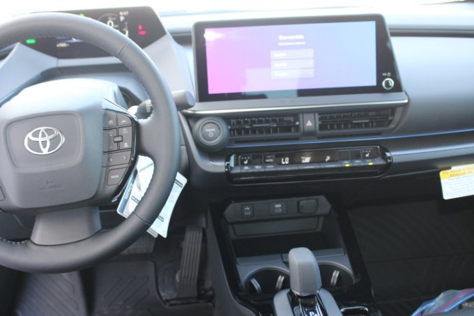 New 2026 Toyota Prius AWD image 15