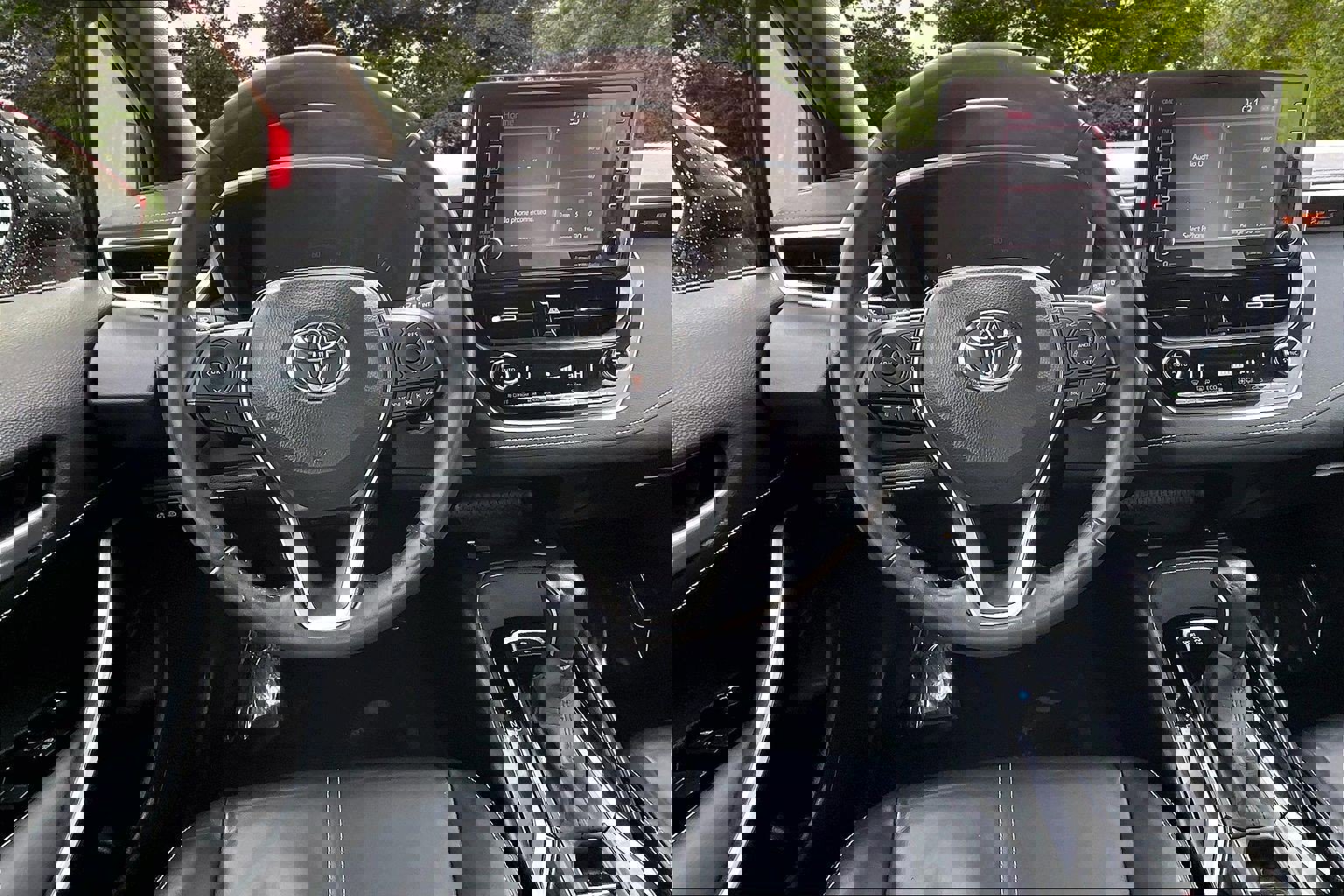 Used 2022 Toyota Corolla XSE image 8