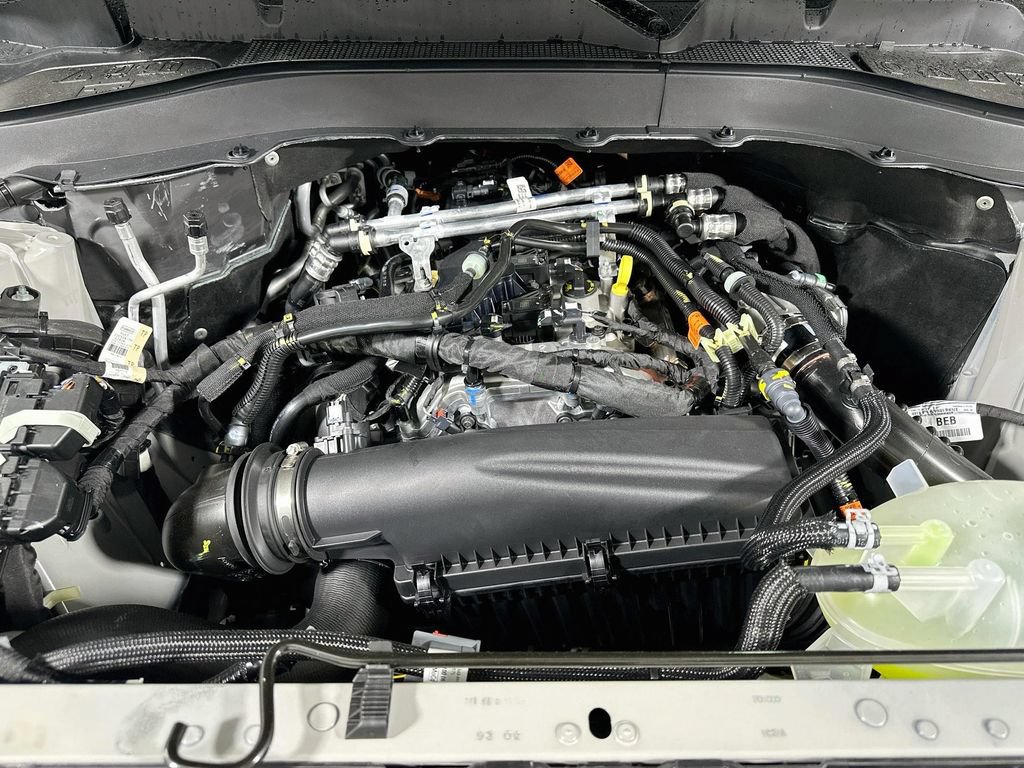 New 2026 Ford Explorer Active AWD/4WD image 10