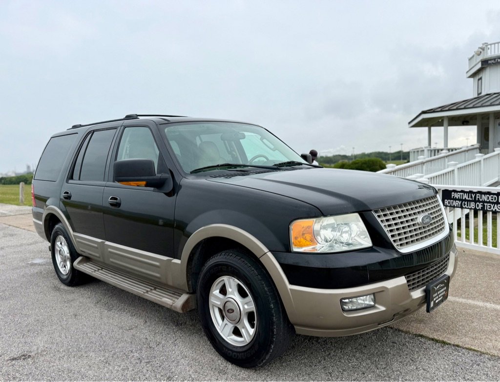 Used 2004 Ford Expedition Eddie Bauer RWD image 3