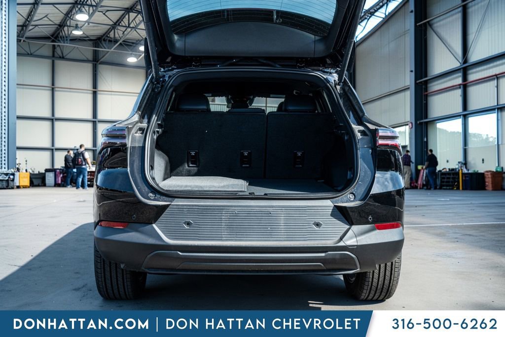 New 2026 Chevrolet Equinox EV LT image 30