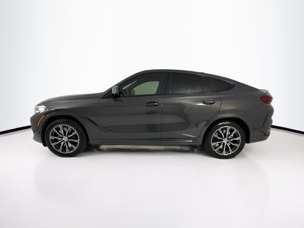 Used 2023 BMW X6 M50i w/ Dynamic Handling Package AWD/4WD image 2