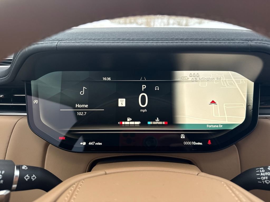 New 2026 Land Rover Range Rover Long Wheelbase SE image 22