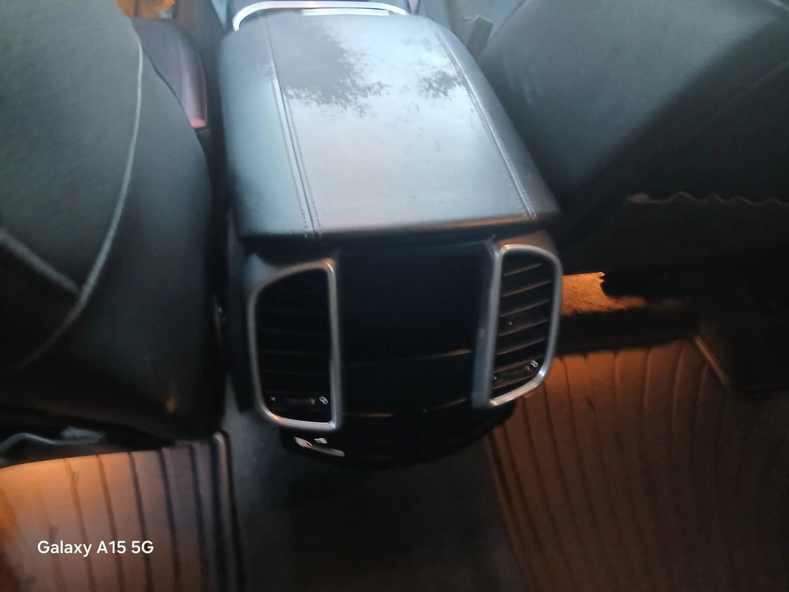 Used 2011 Porsche Cayenne AWD/4WD image 28